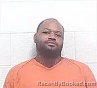 Mugshot of MAURIZIO MAURICE TAYLOR