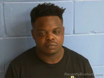 Mugshot of LAMARKUS TWAYNE JACKSON