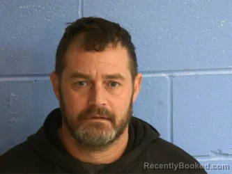 Mugshot of NICHOLAS WAYNE TOMLINSON