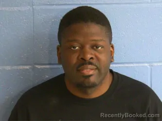 Mugshot of MATTHEW HEATH