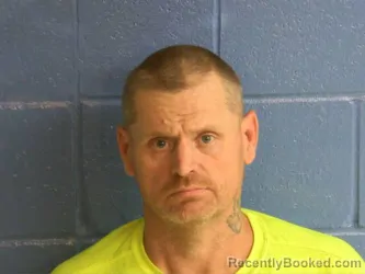 Mugshot of JEREMY GREGORY ALAN BAKER booked in Humphreys County, Tennessee on April 2, 2026