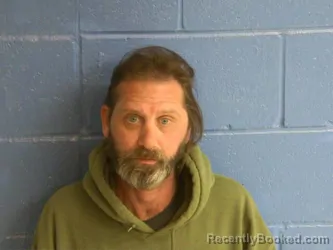 Mugshot of DAVID MICHAEL SPICER booked in Humphreys County, Tennessee on April 19, 2026