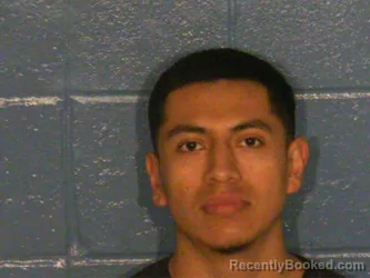 Mugshot of ABRAHAM ESPINO booked in Humphreys County, Tennessee on April 26, 2026