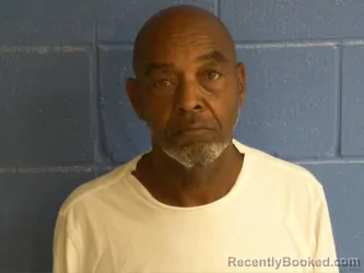 Mugshot of ROBERT EARL SR BRODIE booked in Humphreys County, Tennessee on April 28, 2026