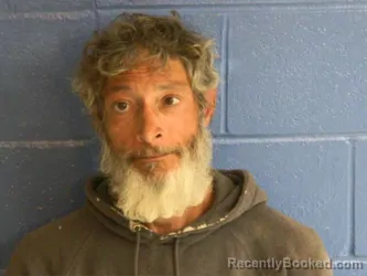Mugshot of CHRISTOPHER SHANNON MOONEYHAM booked in Humphreys County, Tennessee on April 30, 2026