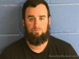 Mugshot of CHRISTOPHER WAYNE DUNN booked in Humphreys County, Tennessee on May 2, 2026