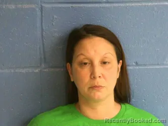 Mugshot of AMBER DAWN ROWLETTE booked in Humphreys County, Tennessee on May 9, 2026
