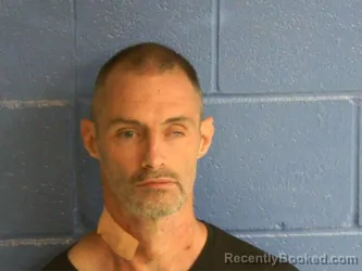 Mugshot of DUSTIN OSCAR ALLEN booked in Humphreys County, Tennessee on June 21, 2026