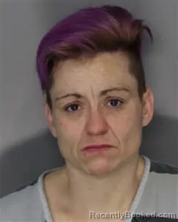 Mugshot of AMBER NICOLE HULL