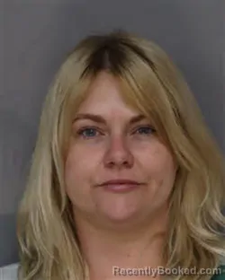 Mugshot of KIANA DUPRIS DAVIS