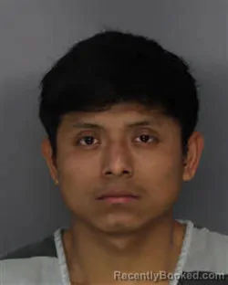 Mugshot of JUAN CARLOS CAAL QUIB