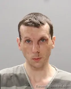 Mugshot of BRANDON PHILLIP GILES