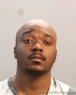 Mugshot of RAIQUAN JARVAAY STAPLETON