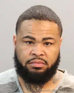 Mugshot of JONQUEL DESHAWN BROWN