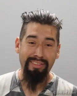 Mugshot of EDWIN GODINEZ