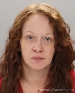 Mugshot of LATOYA DANIELLE DOPLE