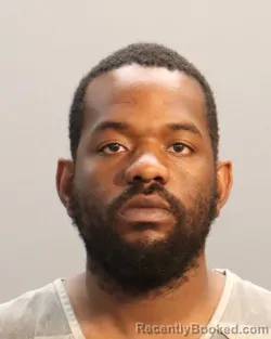Mugshot of DAMOND ARTESH MIDDLETON booked in Knox County, Tennessee on June 4, 2026