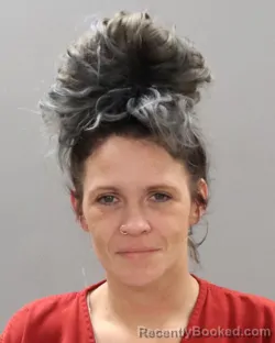 Mugshot of DARLA RAE SHELTON
