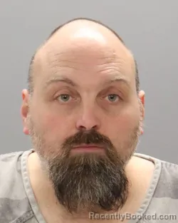 Mugshot of DANIEL RABON WIGGERS