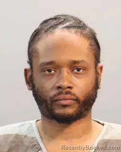 Mugshot of DAYONTAE RASHAYN EDWARDS