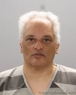 Mugshot of DARRIN VAUGHN CLARK