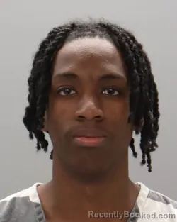 Mugshot of LATAVIAN SINCLAIR BRADLEY