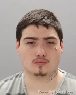 Mugshot of GEREMI NOEL RIVERA