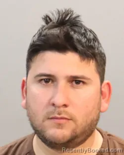 Mugshot of YONATHAN SUAREZ-MENDEZ