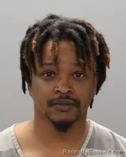 Mugshot of PRESTON D HARVEST