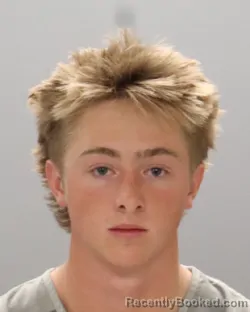 Mugshot of KENNETH B WHITE