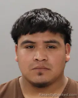 Mugshot of JOSUE AGUILON-PEREZ