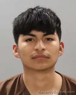 Mugshot of URIEL DE LA CRUZE-LOPEZ