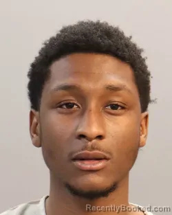 Mugshot of YASIR ORLANDO MATTHEWS