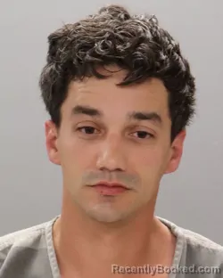 Mugshot of ZACHARY STEVENS RAY booked in Knox County, Tennessee on April 5, 2026