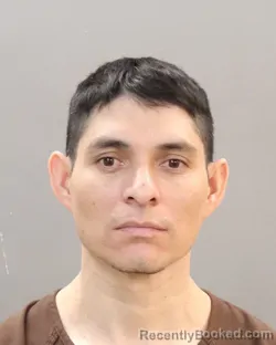 Mugshot of EFRAIN SALDANA-MUNOZ booked in Knox County, Tennessee on April 28, 2026