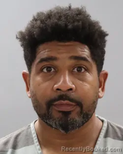 Mugshot of JAMES EUGENE HUNTER JR