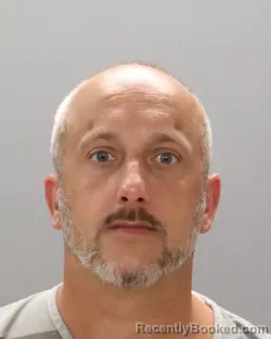 Mugshot of ZACHERY LEBRON MCCRARY booked in Knox County, Tennessee on April 30, 2026