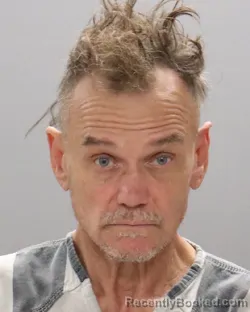 Mugshot of JAMES MARION PIPES