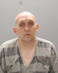 Mugshot of RYAN DANIEL THOMAS