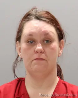 Mugshot of HOLLY DANIELLE REED
