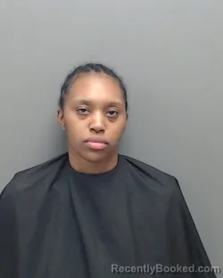 Mugshot of LATAVIONA RASHUN JACKSON