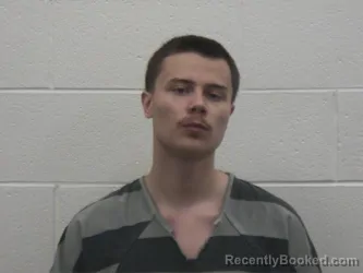 Mugshot of CARSON EUGENE PETTET