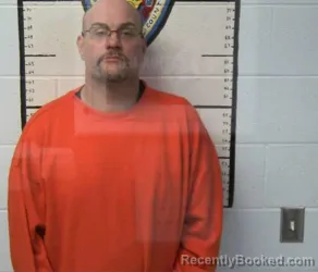 Mugshot of TRAVIS GARRETT WARNER