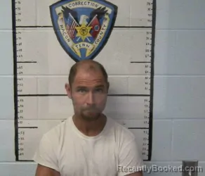 Mugshot of ELLIOTT ANDREW KERSTNER booked in Macon County, Tennessee on March 23, 2026