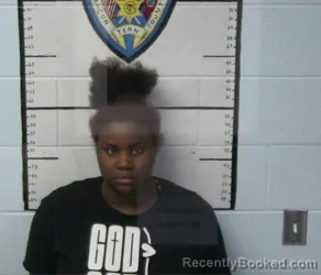 Mugshot of CIMIYYIA CIASHA CORBIN