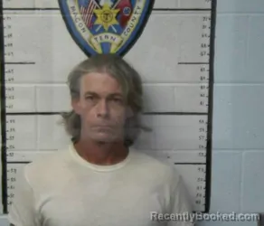 Mugshot of TIMOTHY EDWARD KERNELL booked in Macon County, Tennessee on April 24, 2026