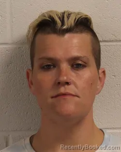 Mugshot of Julie Anne Mosier