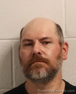 Mugshot of DANNY JOE SUMLER