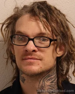 Mugshot of CHRISTOPHER ADAM QUARLES