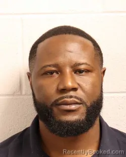 Mugshot of MICHAEL JAVON ROBERSON